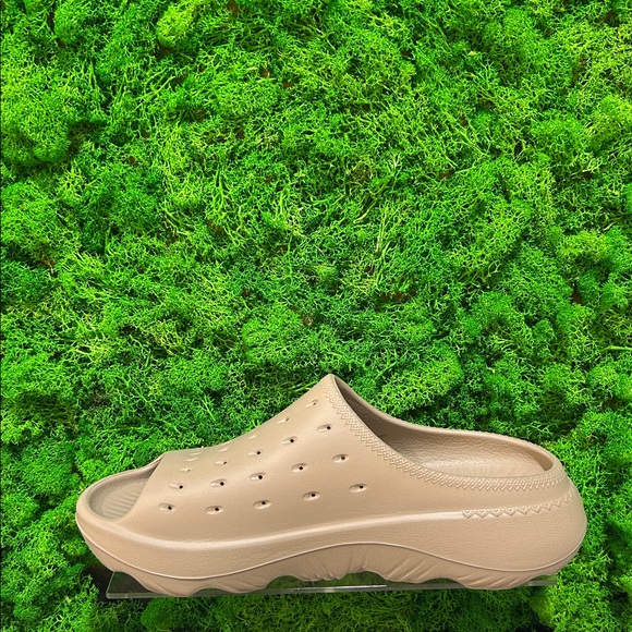 UGG Men's Slide It Sandal - Picture 9 of 10